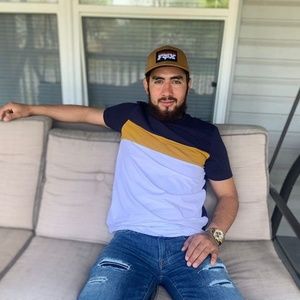 Meet your Posher, Emmanuel